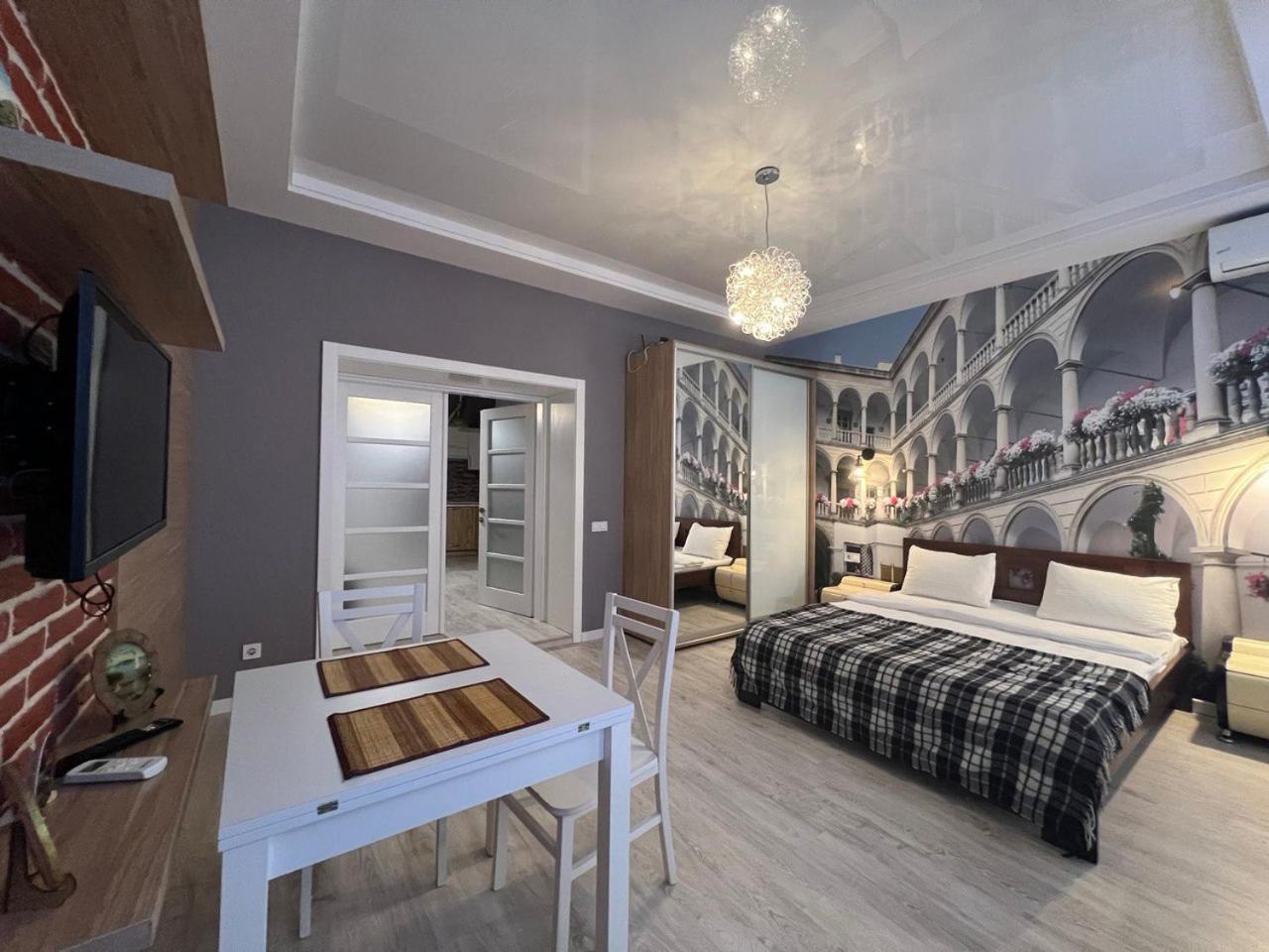 Apartments Vip Avalon Лвив Екстериор снимка