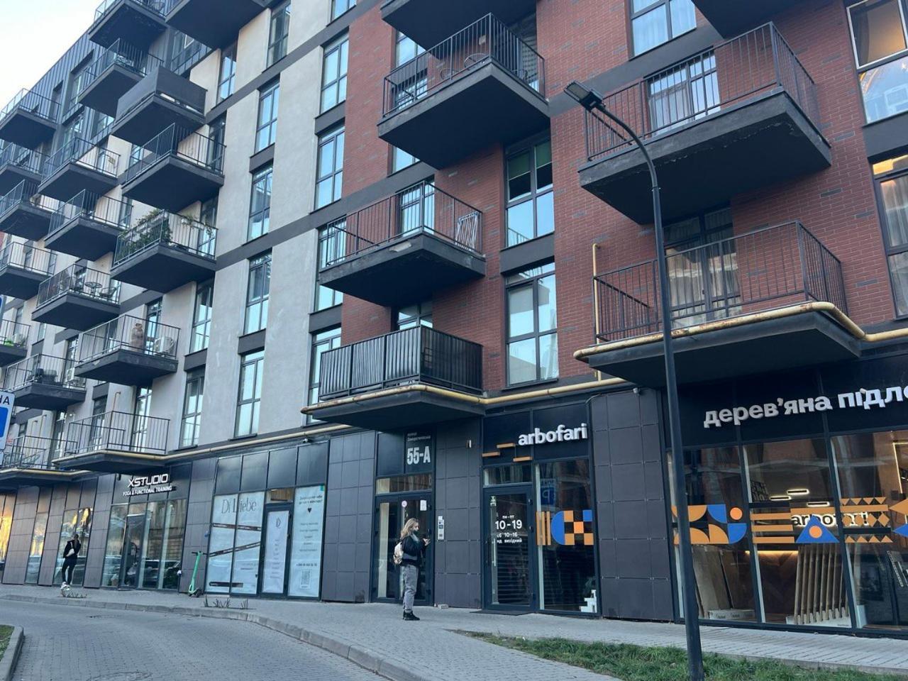 Apartments Vip Avalon Лвив Екстериор снимка