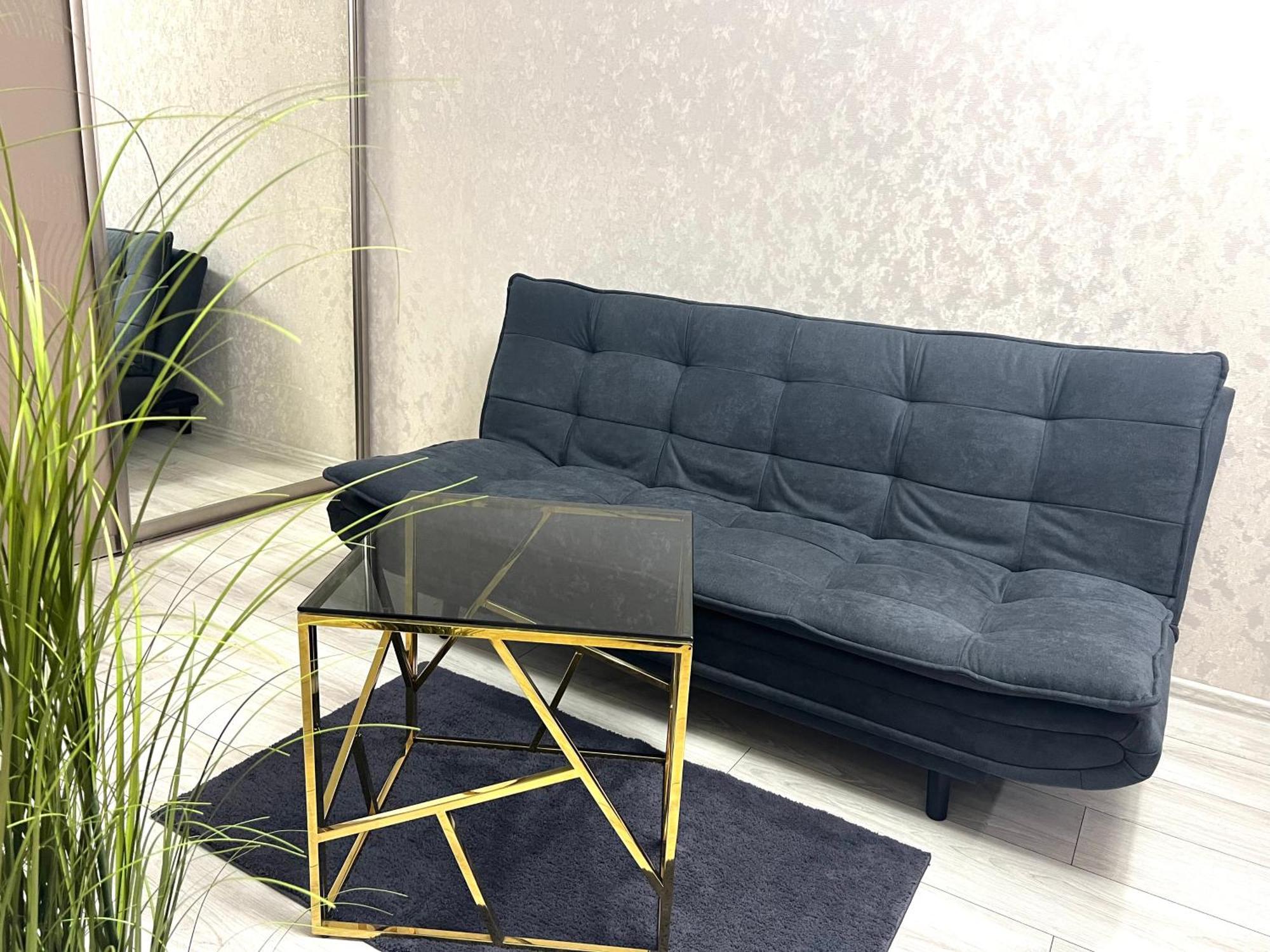 Apartments Vip Avalon Лвив Екстериор снимка